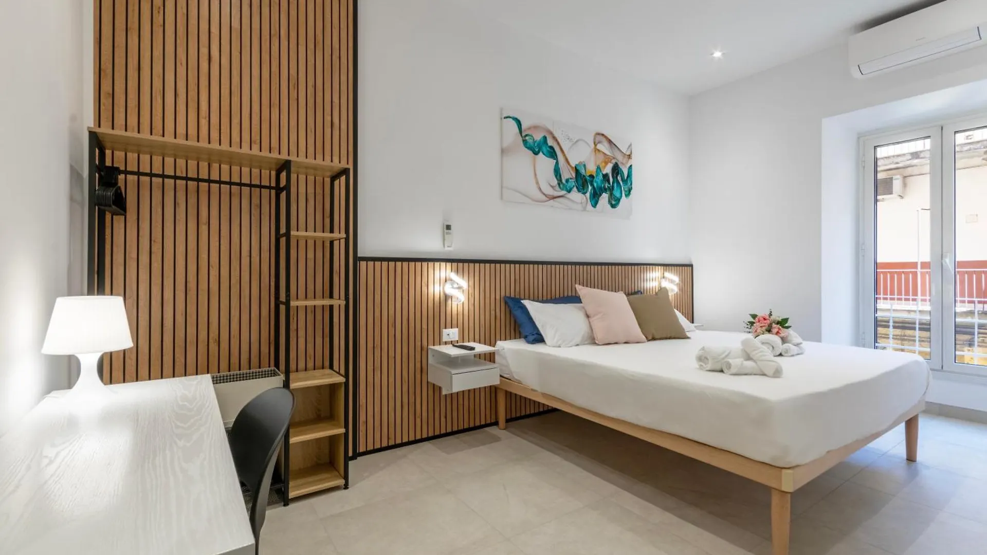 Roma Apartment Near To Colosseum Re-House
