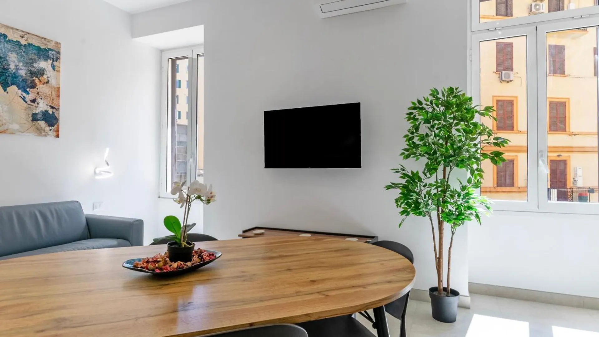 Roma Apartment Near To Colosseum Re-House  Rome