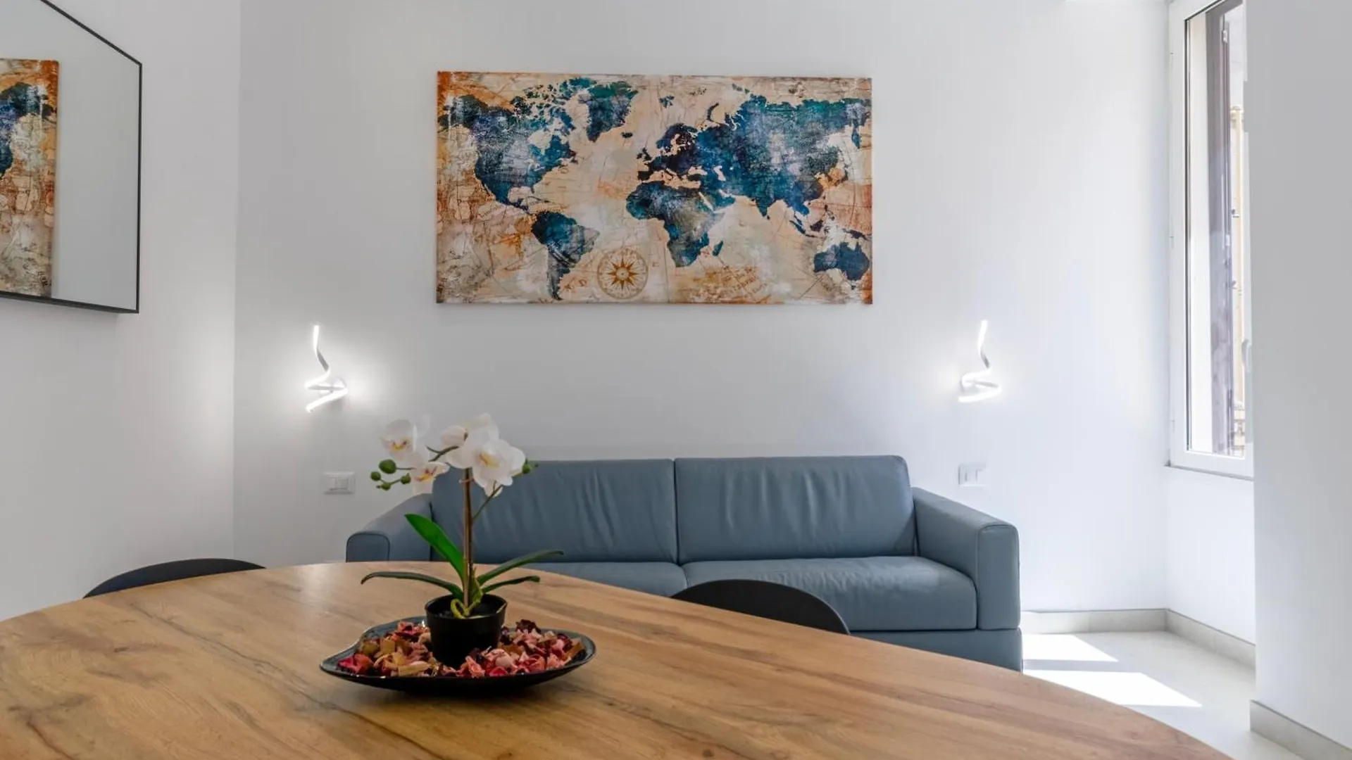 Roma Apartment Near To Colosseum Re-House Rome